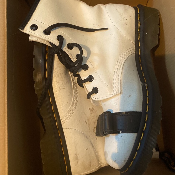 Dr. Martens Shoes - Dr Marten boots